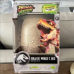 Jurassic World T. Rex Primal Hatch Egg